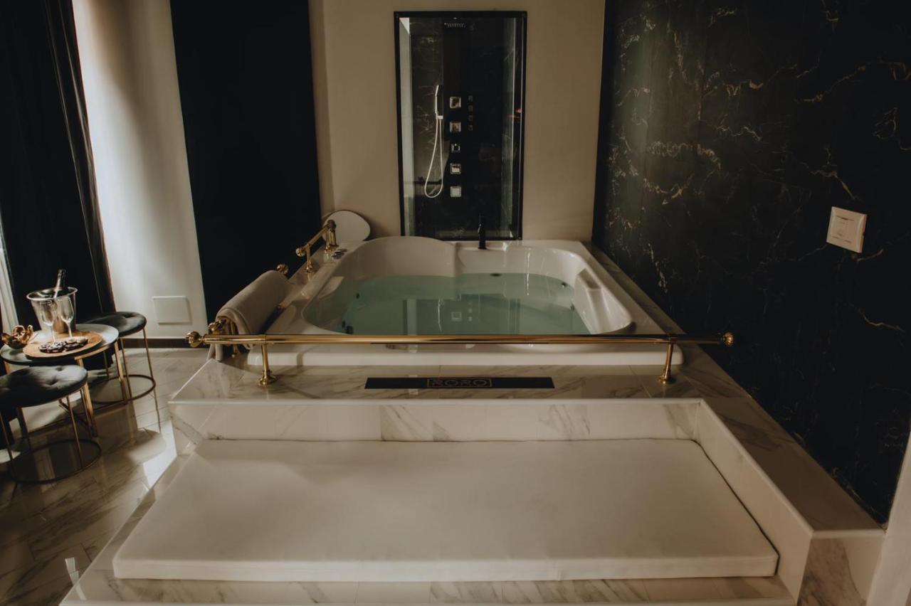 Royalroom-Relaxing Spa & Luxury Apartments Lido di Ostia Eksteriør bilde